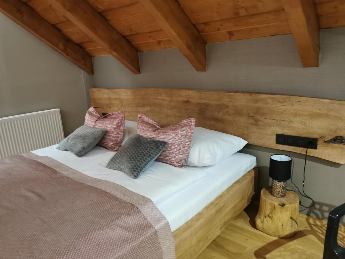 Koliba Na Vrsku Hotel Bytca Buitenkant foto